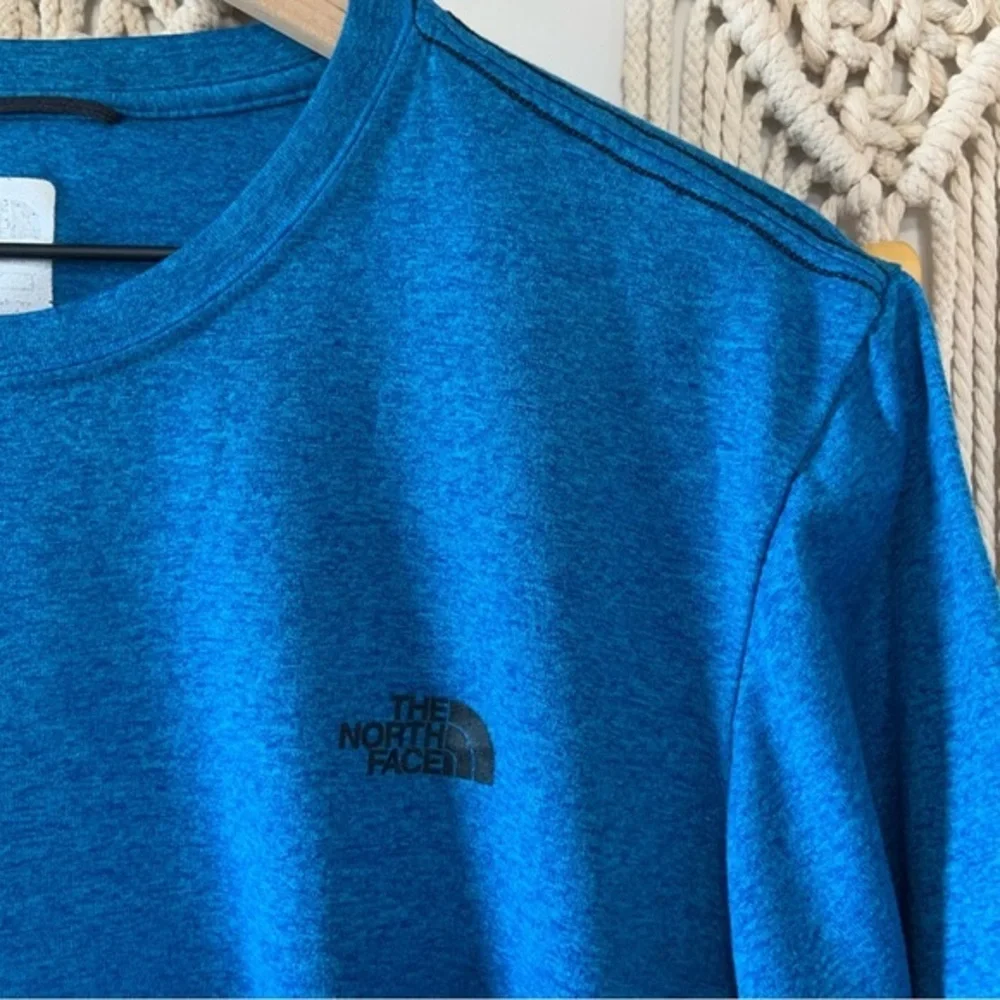 THE NORTH FACE‎ Men's Reaxion Amp Blue Short Sleeve T-Shirt Medium